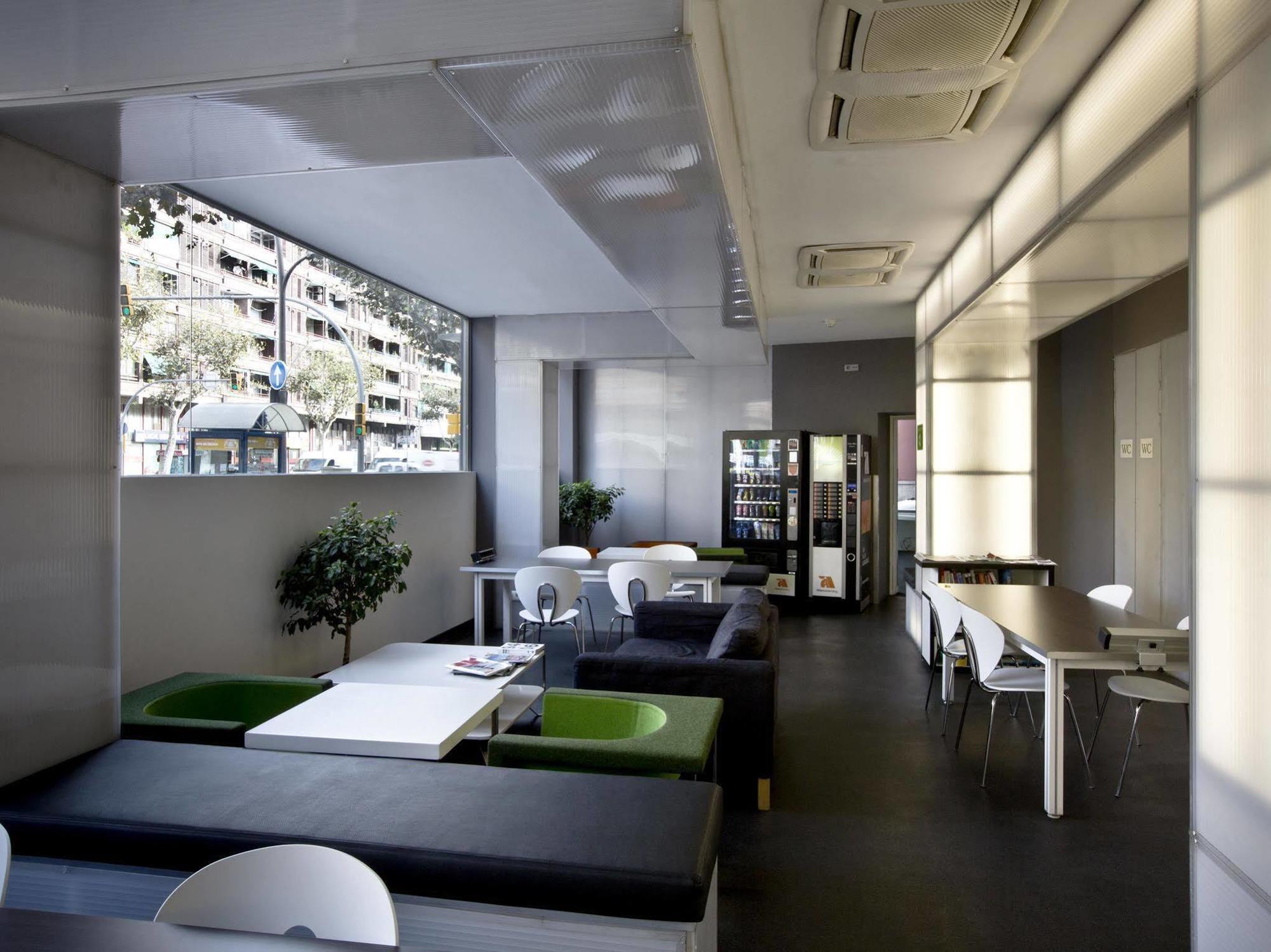 Hotel Dailyflats Cities Barcelona Exterior foto